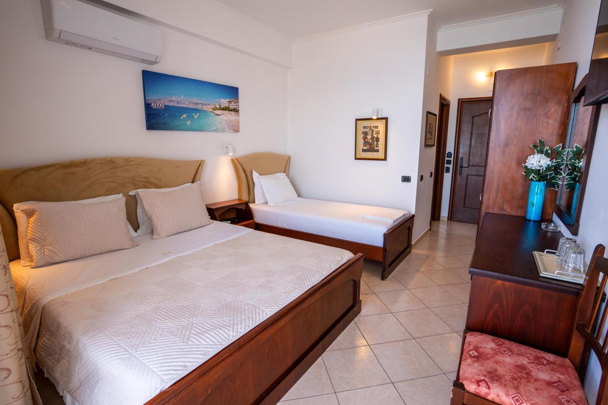 Hotel Visad Sarande Exterior photo